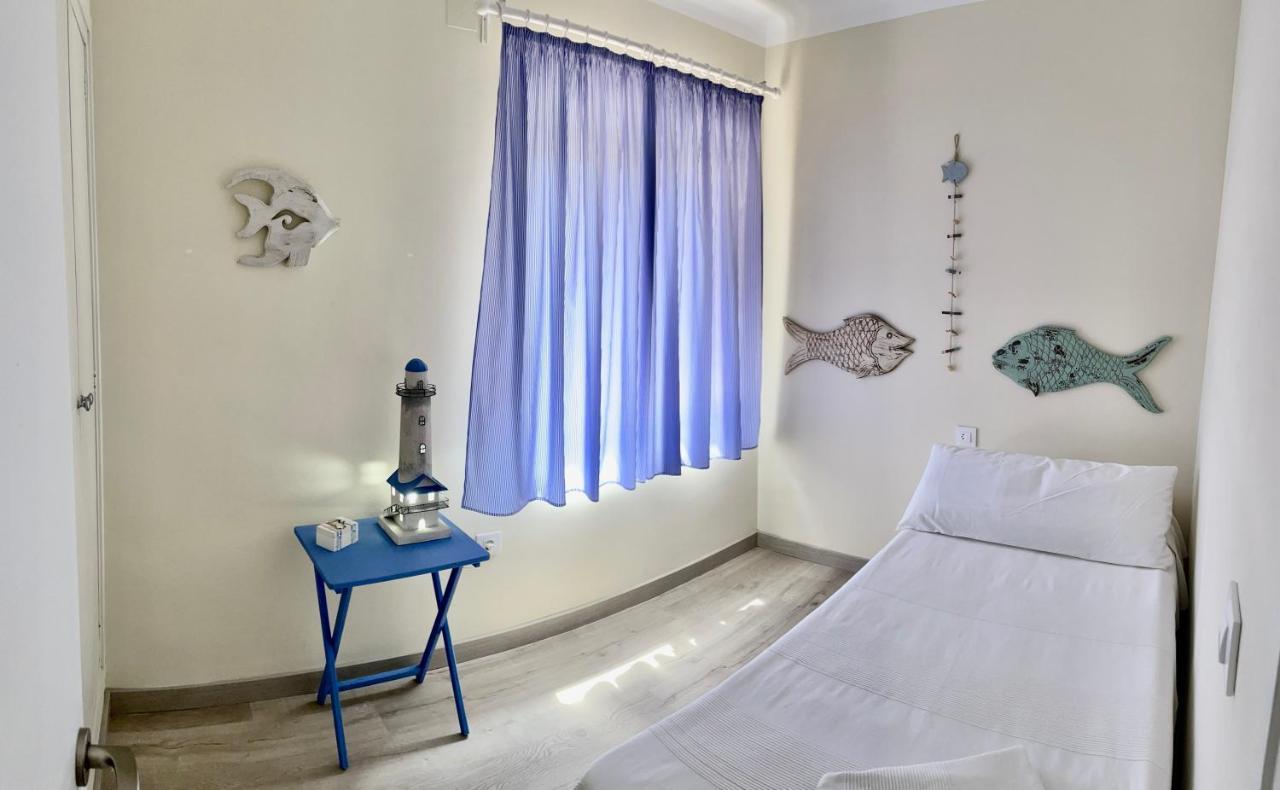 Apartament Grifeu Llanca Ngoại thất bức ảnh